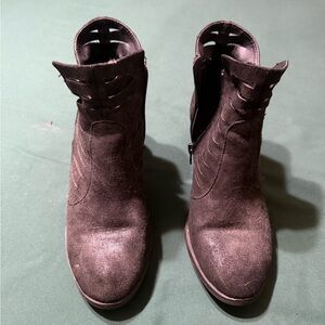 Stylish Brown Ankle Boots